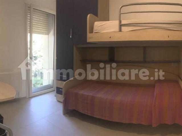 Trilocale via degli Oleandri 37, Tirrenia, Pisa