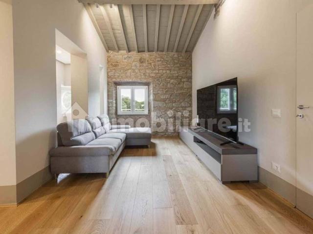 Trilocale via degli Orti Oricellari, Borgo Ognissanti Il Prato, Firenze