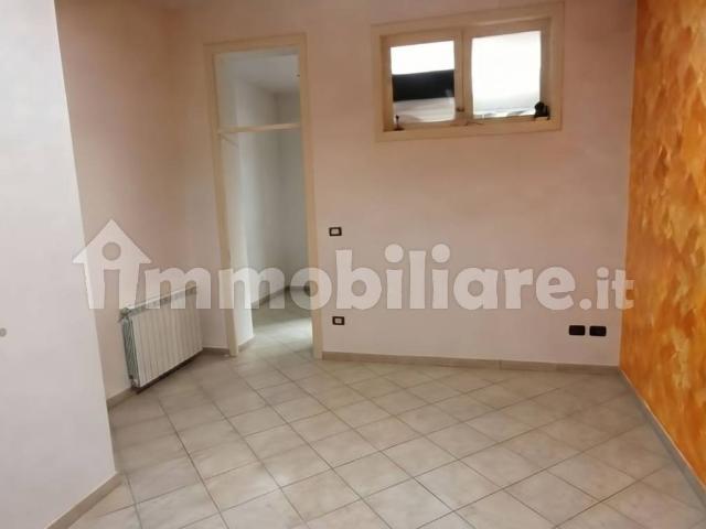 Trilocale via dei Vespri 27, Centro, Barcellona Pozzo di Gotto