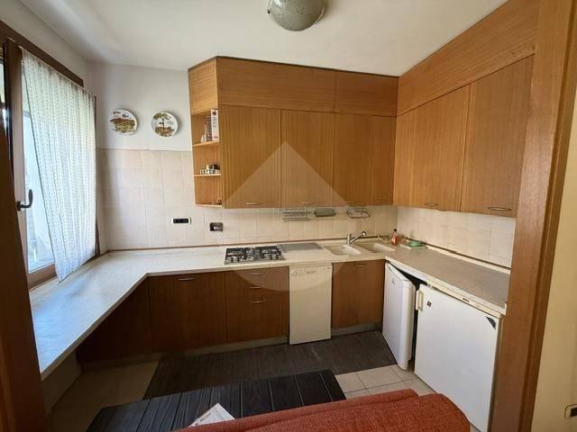 Trilocale ottimo stato, primo piano, Novoli, Firenze