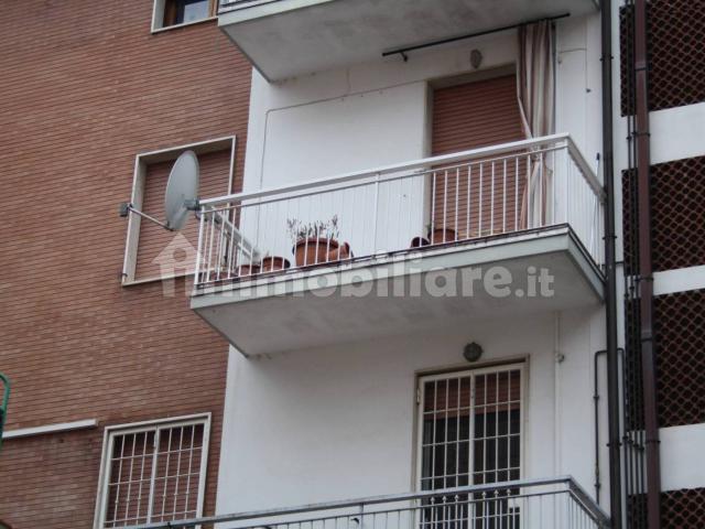 Trilocale via del Pavone 72, San Benedetto, Ferrara