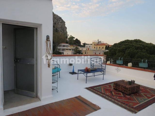 Trilocale via Delfini 28, Mondello Valdesi, Palermo