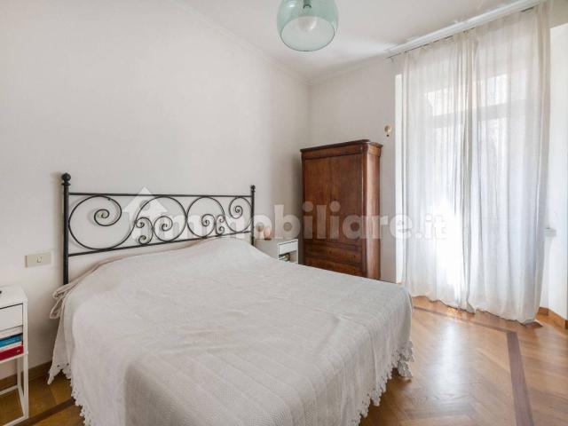 Trilocale via della Madonna dei Monti, Monti, Roma