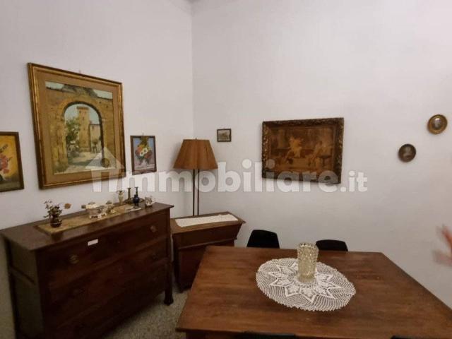 Trilocale via della libertà, Centro Interno Ferrovia, Rapallo