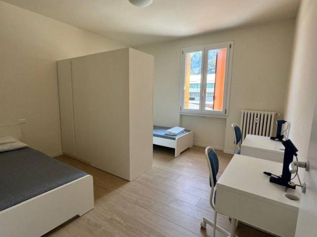 Trilocale via della Pergola 67, Belledo, Lecco