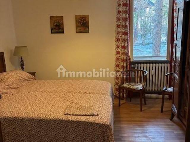 Trilocale via della Vecchia 16, Centro, Bardonecchia