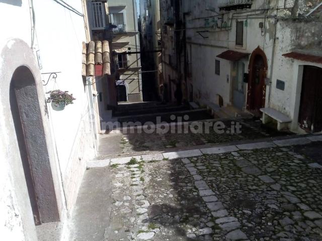 Trilocale via dell'Indipendenza 678, Gaeta