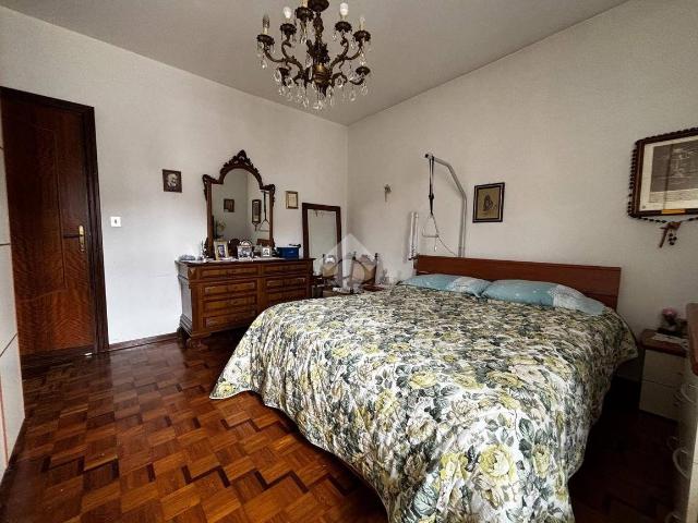 Trilocale via Dietro Castello 77, Centro, Pavone Canavese