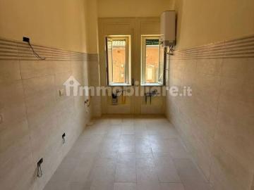 Trilocale via Dina e Clarenza 18, Centro Storico, Messina
