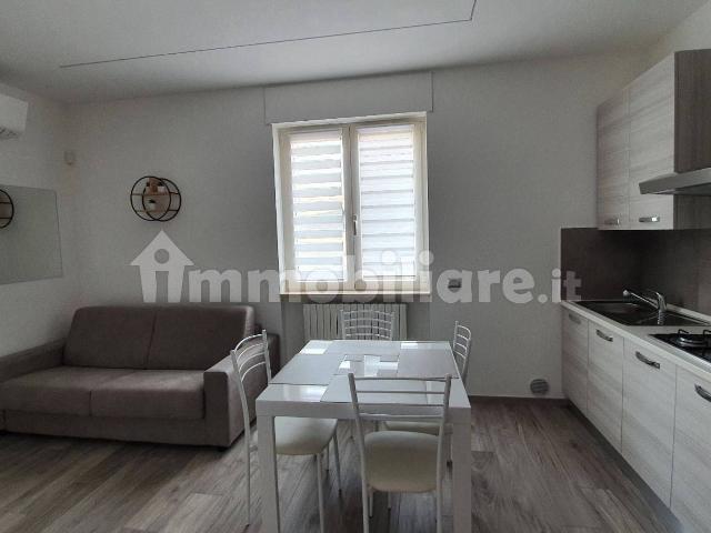 Trilocale via Dolomiti 4, Paese Alto, Ponterotto, San Benedetto del Tronto