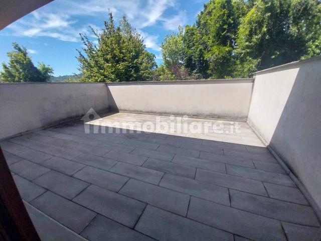 Trilocale via Don Lorenzo Riva 4, Gromlongo, Palazzago