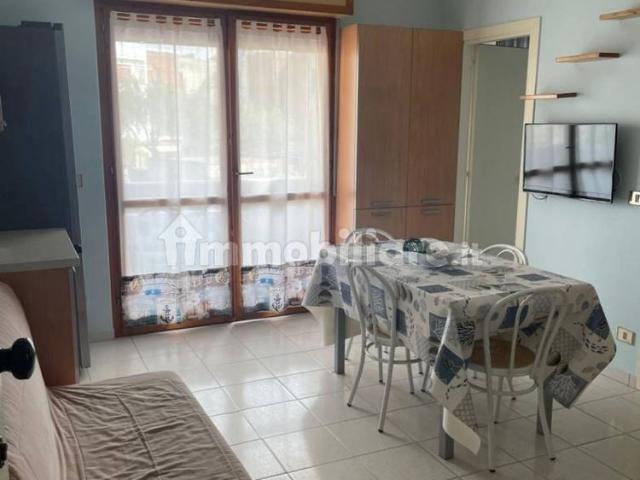 Trilocale via Don Luigi Sturzo 41, Lido Campomarino, Campomarino