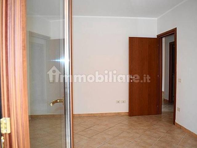 Trilocale via Evangelista Torricelli 8, Centro, Rignano Flaminio