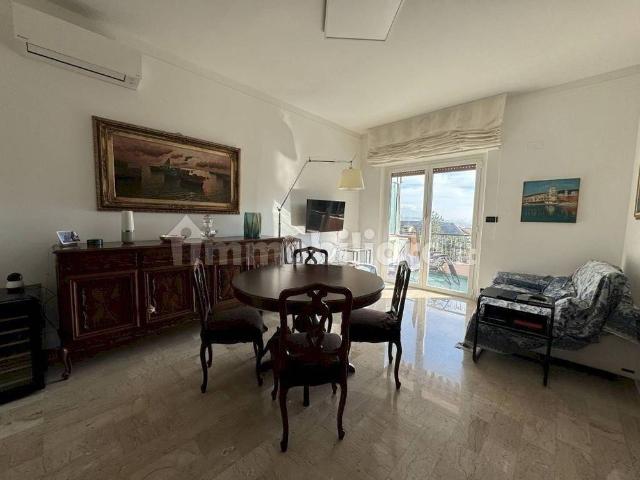 Trilocale via Emilio Salgari 44, Pegli, Genova