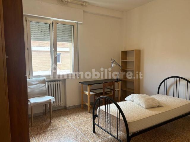 Trilocale via Ermanno Galeotti 10, San Donato, Bologna