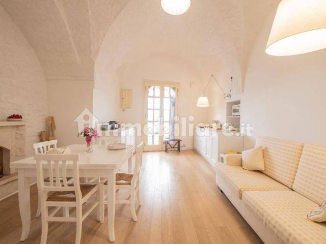 Trilocale via Felice Cavallotti 27, Via Ludovico, Corso Umberto I, Vittorio Emanuele, Ostuni