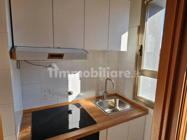Trilocale via Ferrarese 209, Bolognina, Bologna