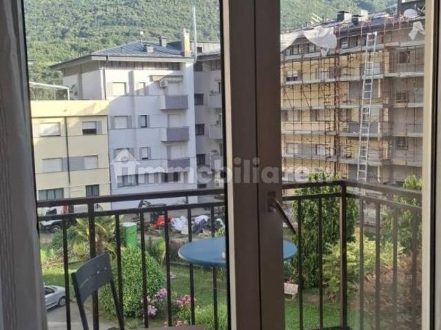 Trilocale via Fiume 64, Centro, Sondrio