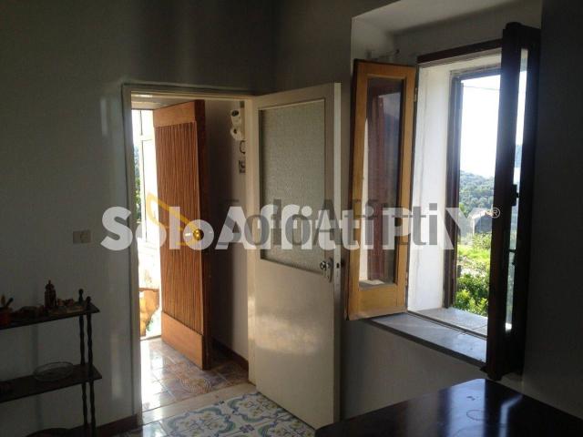 Trilocale via Fontana 18, Corigliano, Sessa Aurunca