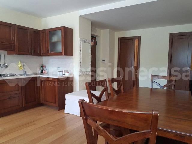 Trilocale via Fonticella, 42, Rivisondoli