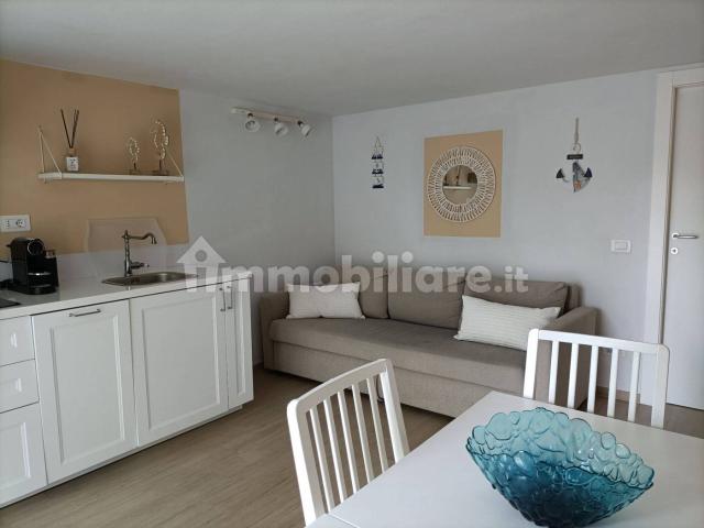 Trilocale via Francesco Crispi 21, Lido di Camaiore, Camaiore