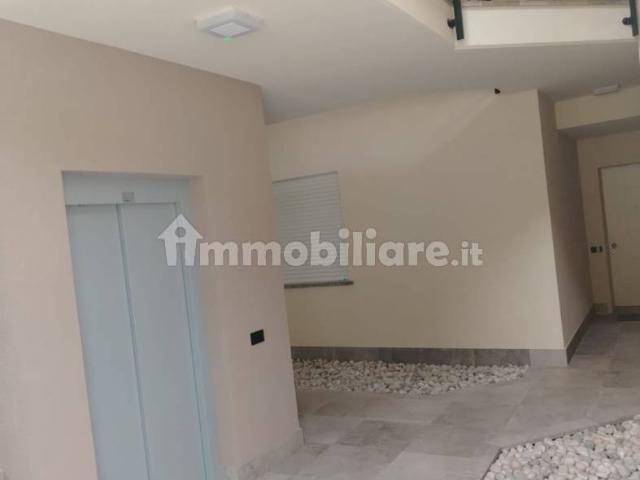 Trilocale via Francesco Frabscha 32D, Porlezza