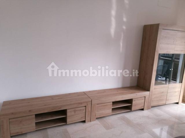 Trilocale via Francesco Nullo 9, Centro, Bergamo