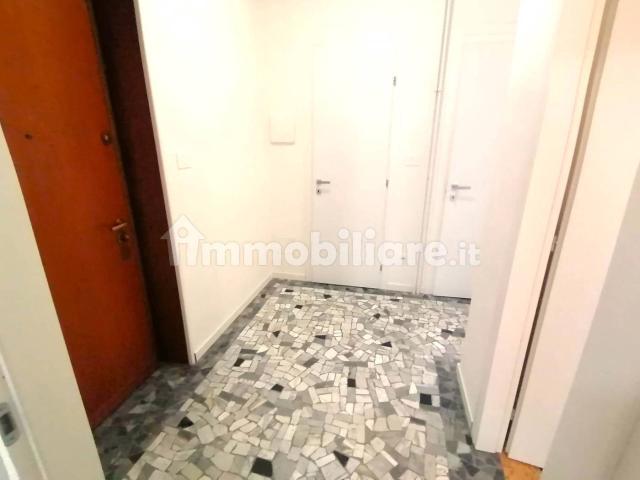 Trilocale via Frinco 13, Santa Rita, Torino