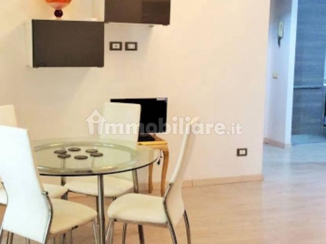 Trilocale via Guido Castelnuovo 38, Marconi, Roma