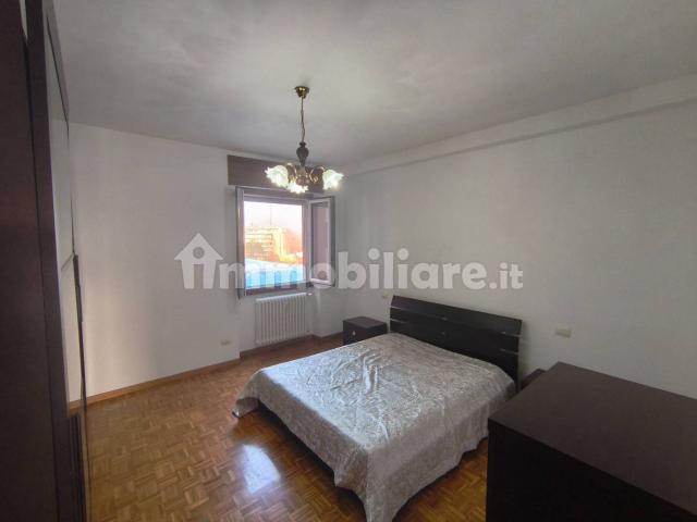 Trilocale via G. Matteotti, 22, Milano