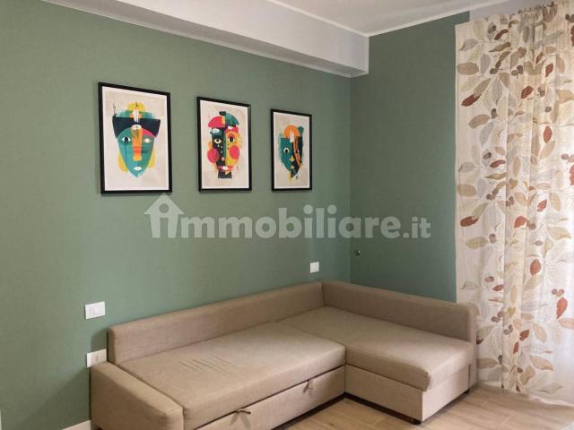 Trilocale via Gaeta 7, Centro Storico, Reggio Calabria