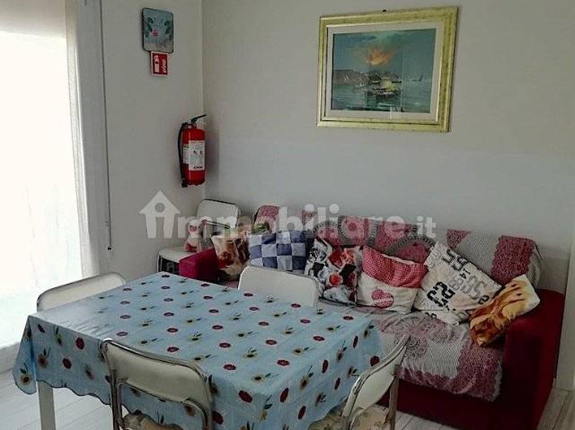 Trilocale via Gaspare Gozzi 16, Lido Centro Ovest, Jesolo