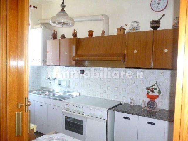 Trilocale via Gargano 107, Centro, Manfredonia