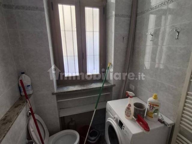 Trilocale via Genova, 61, Nizza Millefonti, Torino
