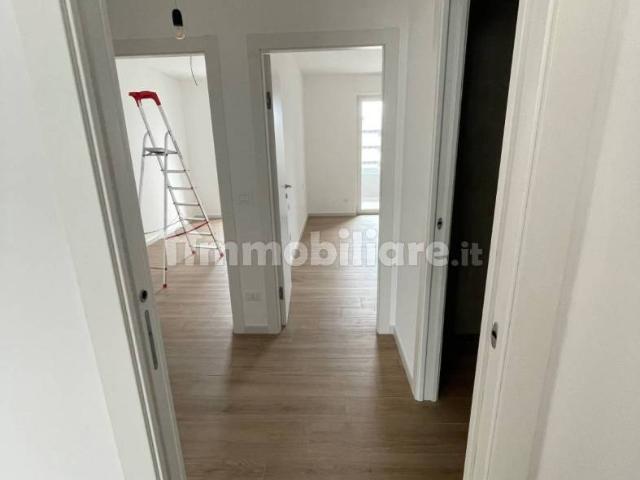 Trilocale via Giannini 1, Mungivacca, Bari