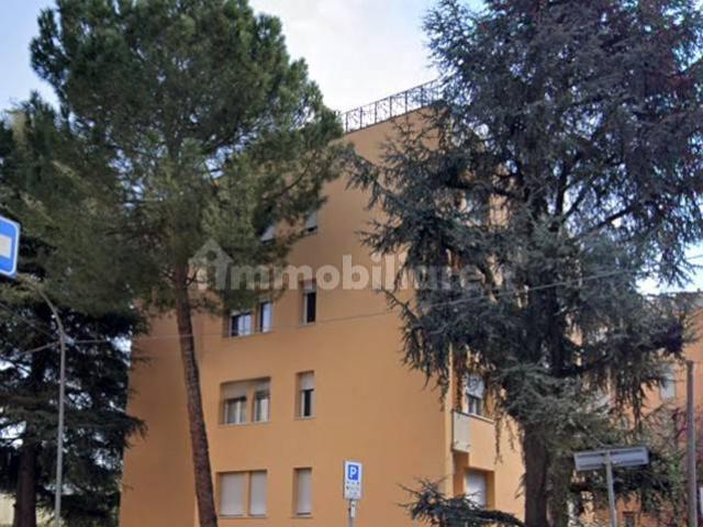 Trilocale via Giacinta Pezzana, San Donato, Bologna