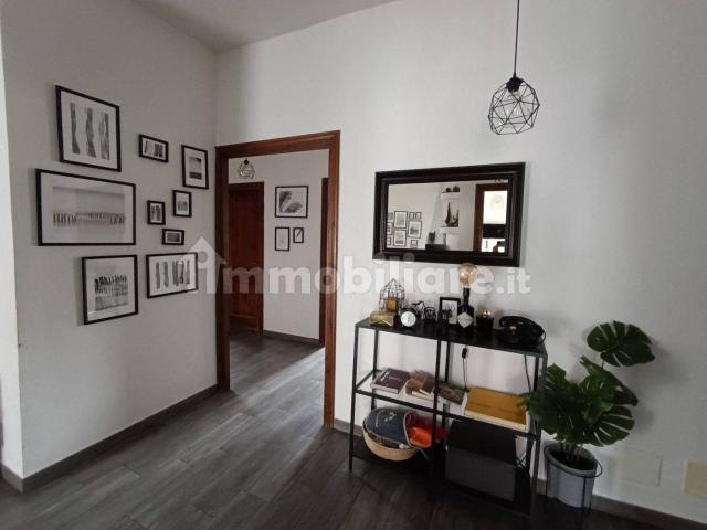 Trilocale via Giovanni Pascoli 1, Centro, Riano