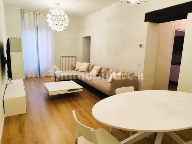 Trilocale via Giuseppe Mazzini 19, Centro, Gallarate