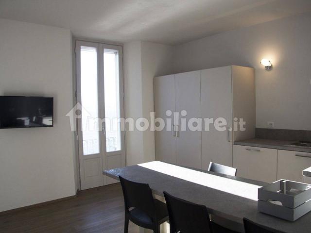 Trilocale via Giuseppe Mazzini, Belgirate