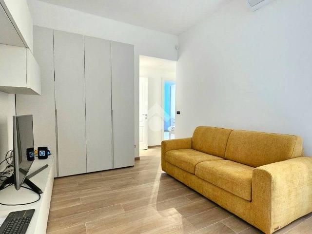 Trilocale via Giuseppe Casaregis 48, Foce, Genova