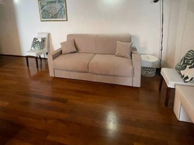 Trilocale via Giuseppe corso 9, Centro Storico, Verona