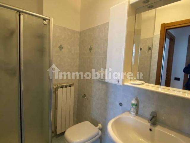Trilocale via Giuseppe Giacosa 29, Trezzano sul Naviglio