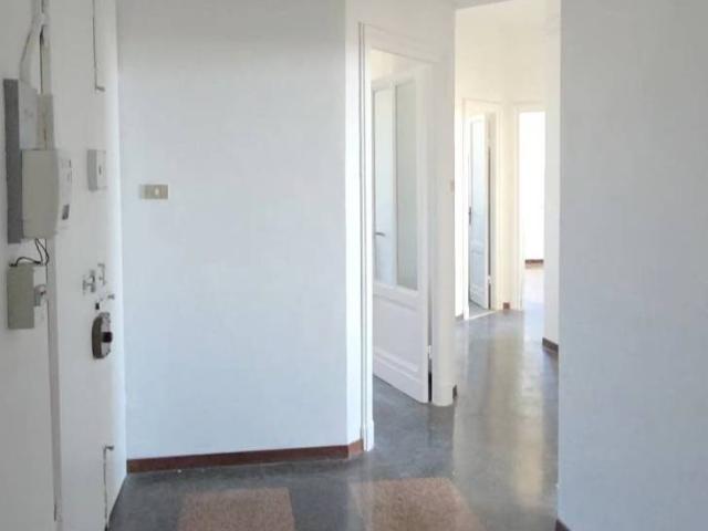 Trilocale via Giuseppe Parini, Albaro, Genova
