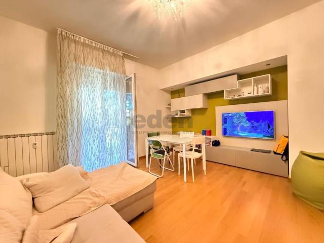 Trilocale via Giuseppe Peano 12, Villaggio Giardino, Modena
