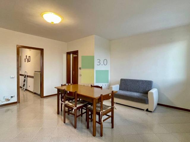 Trilocale via Grande di Carbonera 63, Centro, Carbonera