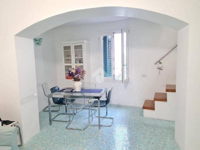 Trilocale via I Turino 15, Raito, Vietri sul Mare