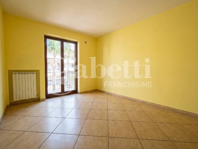 Trilocale via Innamorati 111, Nuovo Corso Campano Marchesella, Giugliano in Campania