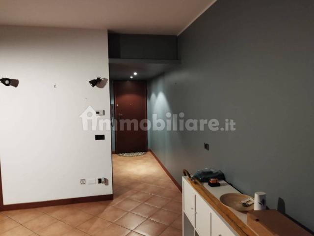 Trilocale via John Fitzgerald Kennedy 15, Centro, Garbagnate Milanese