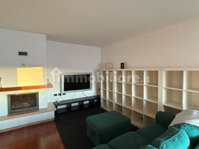 Trilocale via Luigi Cisersa 15, Centro, Asiago