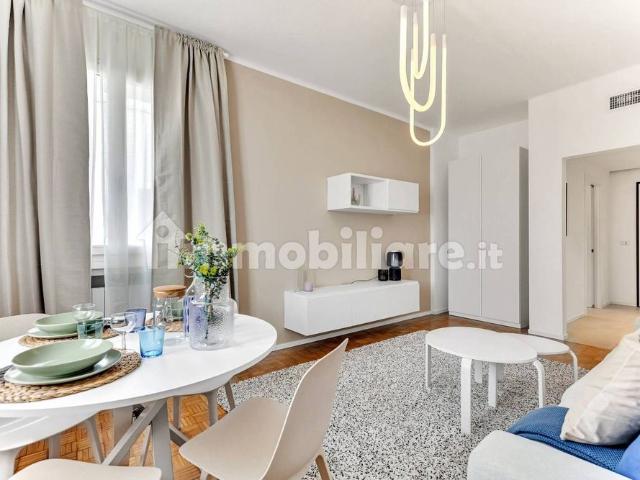 Trilocale via Leone Tolstoj 70, Tripoli Soderini, Milano